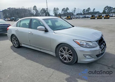 2013 Hyundai Genesis 3.8L from USA, damaged, VIN KMHGC4DD5DU248636